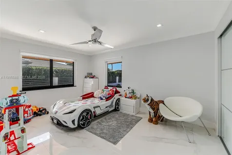 13801 SW 34th Street Miami FL 33175