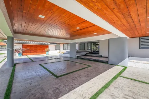 13801 SW 34th Street Miami FL 33175