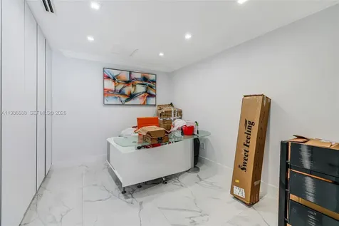 13801 SW 34th Street Miami FL 33175