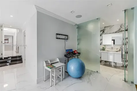 13801 SW 34th Street Miami FL 33175