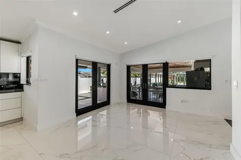 13801 SW 34th Street Miami FL 33175