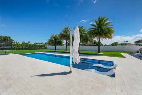 13801 SW 34th Street Miami FL 33175