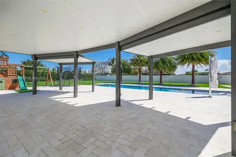 13801 SW 34th Street Miami FL 33175