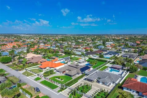 13801 SW 34th Street Miami FL 33175