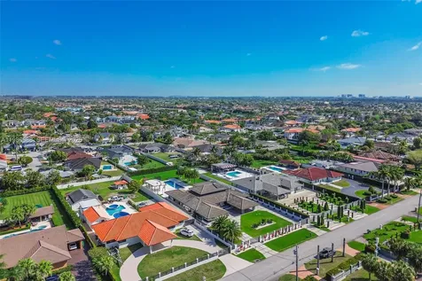 13801 SW 34th Street Miami FL 33175