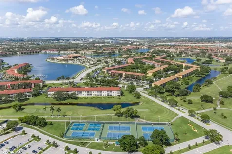 1401 SW 128th Terrace Pembroke Pines FL 33027