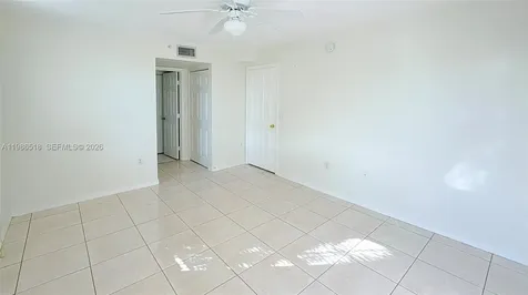 677 SW 111th Avenue Pembroke Pines FL 33025