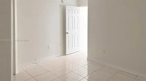677 SW 111th Avenue Pembroke Pines FL 33025