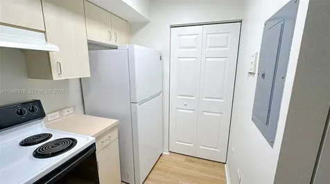 677 SW 111th Avenue Pembroke Pines FL 33025