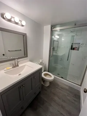 18071 Biscayne Boulevard Aventura FL 33160