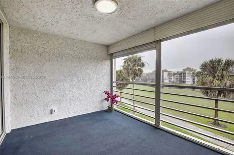 1831 Sabal Palm Drive Davie FL 33324