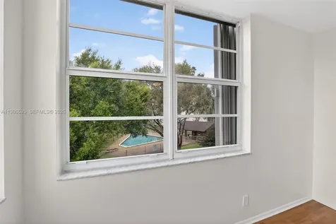 1831 Sabal Palm Drive Davie FL 33324