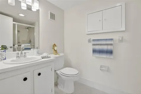 1831 Sabal Palm Drive Davie FL 33324