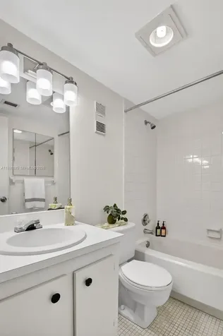1831 Sabal Palm Drive Davie FL 33324