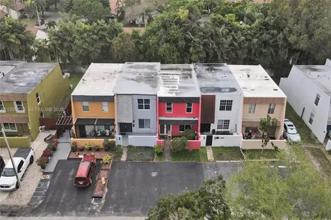 7402 NW 75th Street Tamarac FL 33321