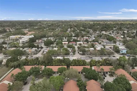 7402 NW 75th Street Tamarac FL 33321
