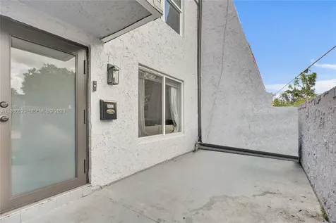 7402 NW 75th Street Tamarac FL 33321