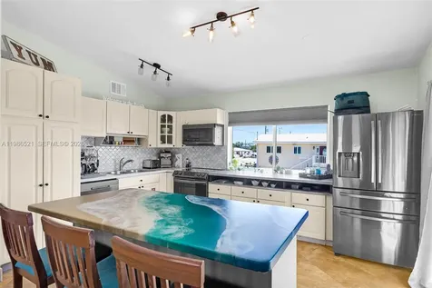 6501 Oceanview Avenue Marathon FL 33050