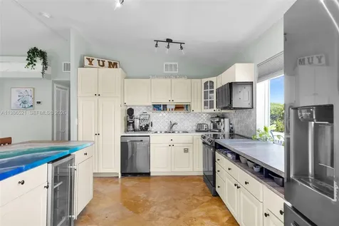 6501 Oceanview Avenue Marathon FL 33050
