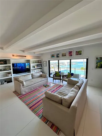 166 Harbor Drive Key Biscayne FL 33149