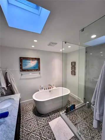166 Harbor Drive Key Biscayne FL 33149