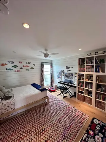 166 Harbor Drive Key Biscayne FL 33149