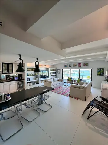 166 Harbor Drive Key Biscayne FL 33149