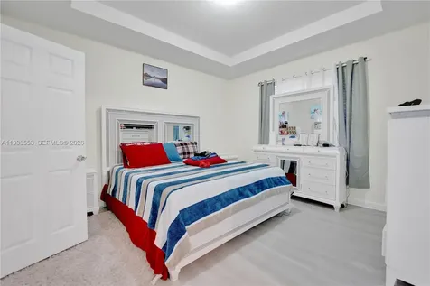 101 NE 37th Place Homestead FL 33033