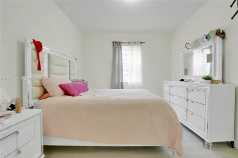 101 NE 37th Place Homestead FL 33033