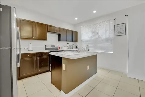 101 NE 37th Place Homestead FL 33033