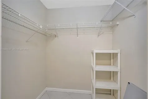 9440 Poinciana Place Davie FL 33324
