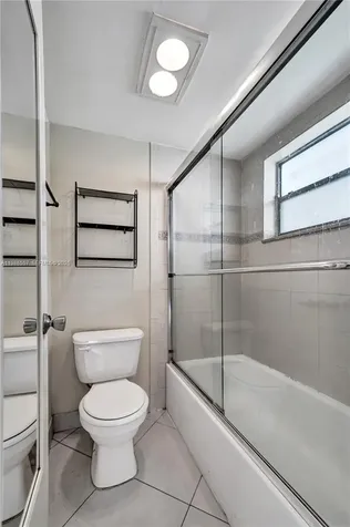 9440 Poinciana Place Davie FL 33324