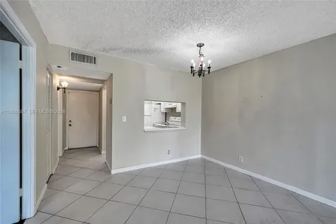 9440 Poinciana Place Davie FL 33324