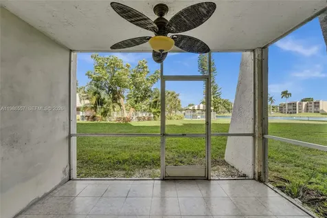 9440 Poinciana Place Davie FL 33324