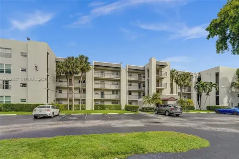 9440 Poinciana Place Davie FL 33324