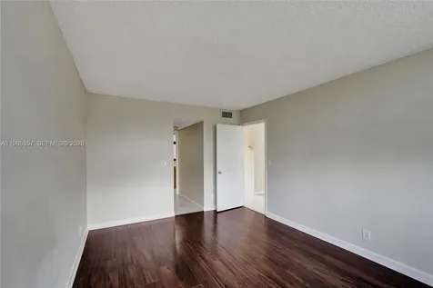 9440 Poinciana Place Davie FL 33324