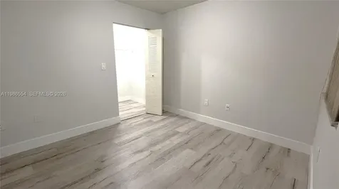 2831 N Oakland Forest Drive Oakland Park FL 33309