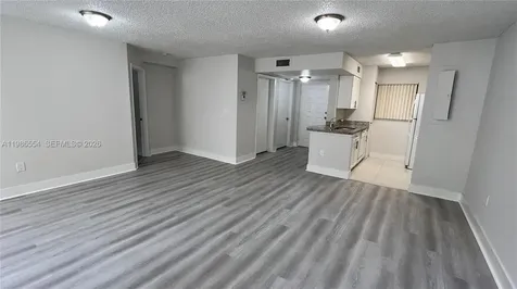 2831 N Oakland Forest Drive Oakland Park FL 33309