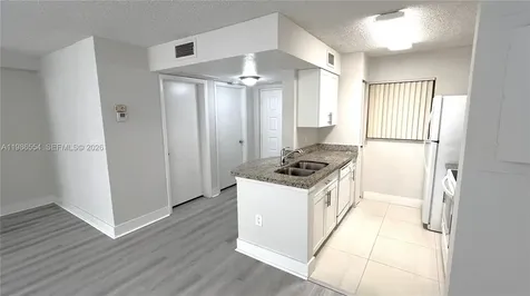 2831 N Oakland Forest Drive Oakland Park FL 33309