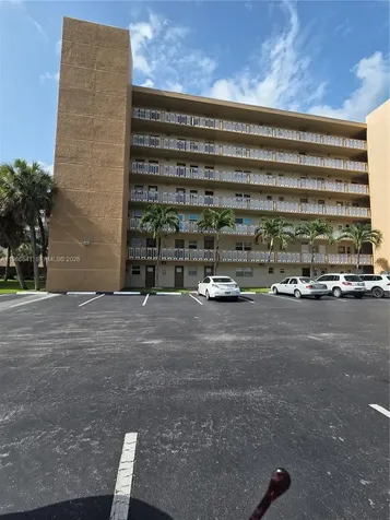 620 NE 12th Avenue Hallandale Beach FL 33009