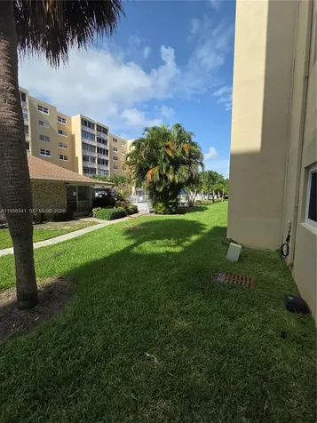 620 NE 12th Avenue Hallandale Beach FL 33009