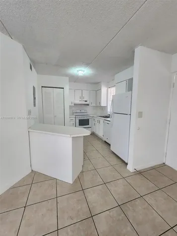 6195 NW 186th Street Hialeah FL 33015
