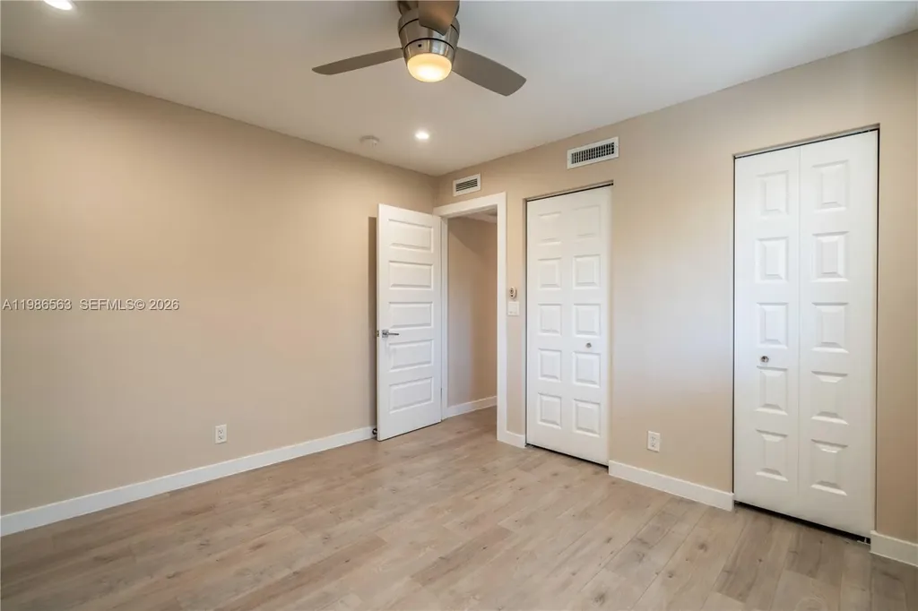 2400 NE 26th Street Fort Lauderdale FL 33305