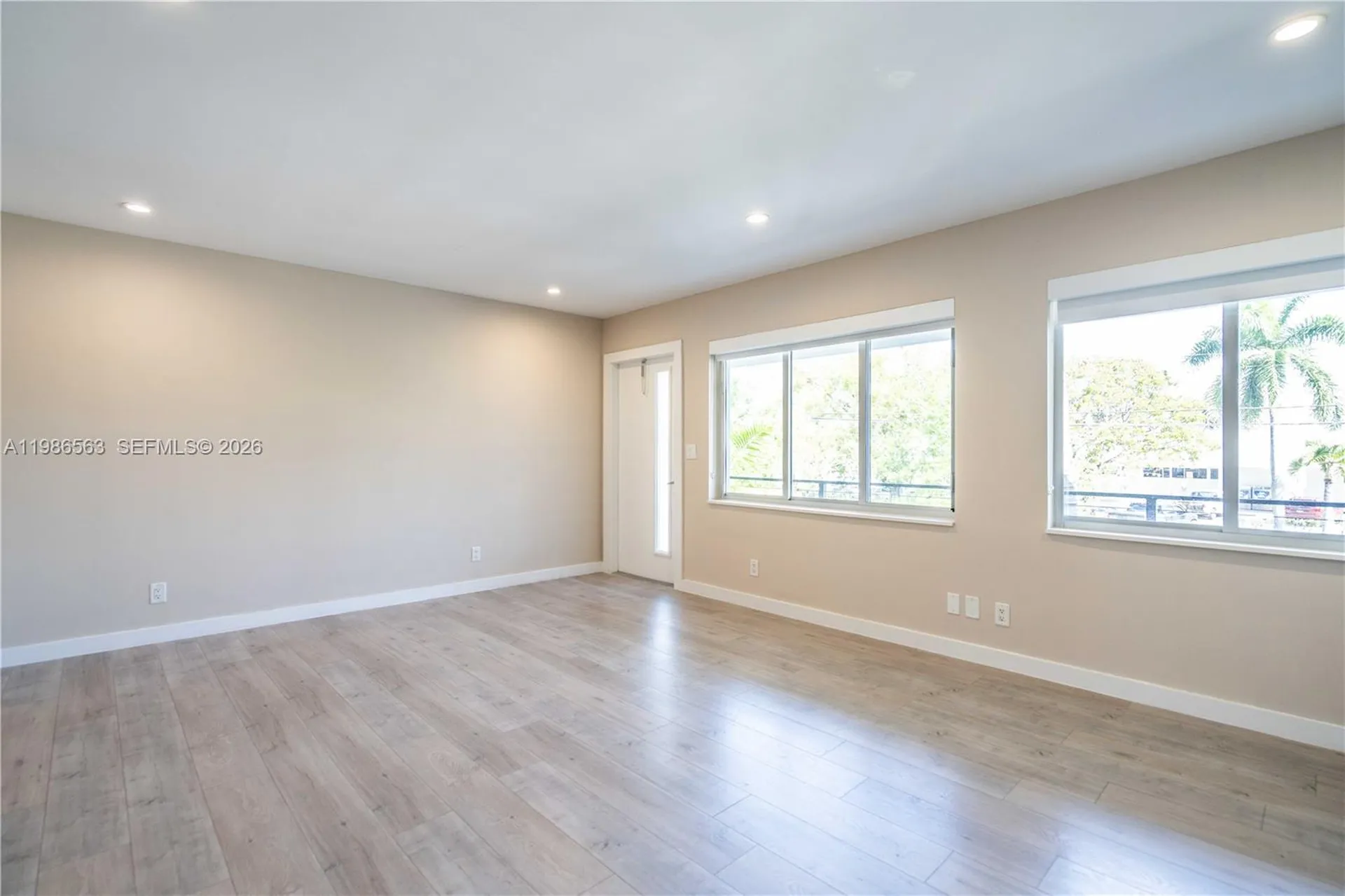 2400 NE 26th Street Fort Lauderdale FL 33305