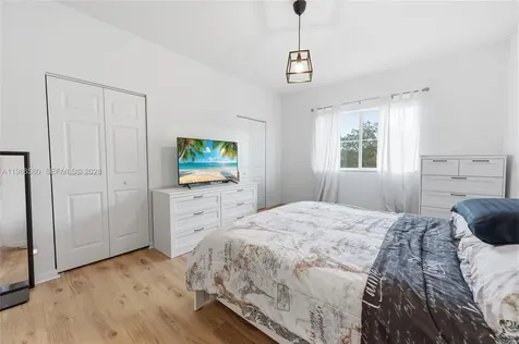 5918 Woodlands Boulevard Tamarac FL 33319