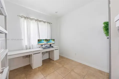 5918 Woodlands Boulevard Tamarac FL 33319