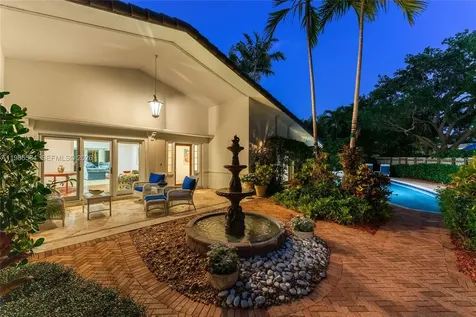 269 Cranwood Drive Key Biscayne FL 33149