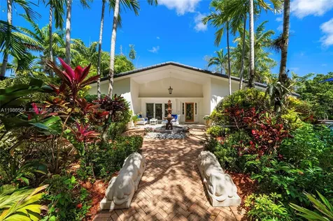 269 Cranwood Drive Key Biscayne FL 33149