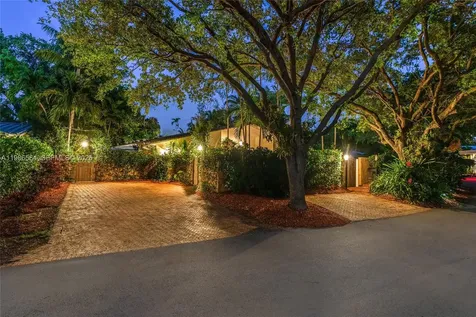 269 Cranwood Drive Key Biscayne FL 33149