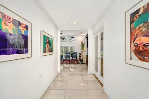 269 Cranwood Drive Key Biscayne FL 33149